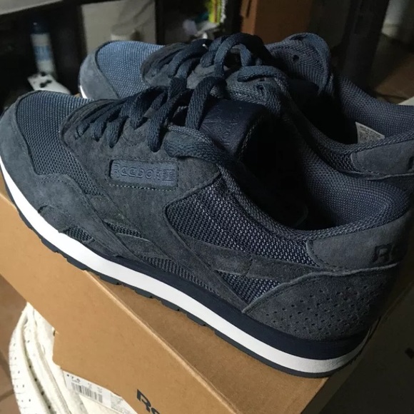 reebok classic nylon tech